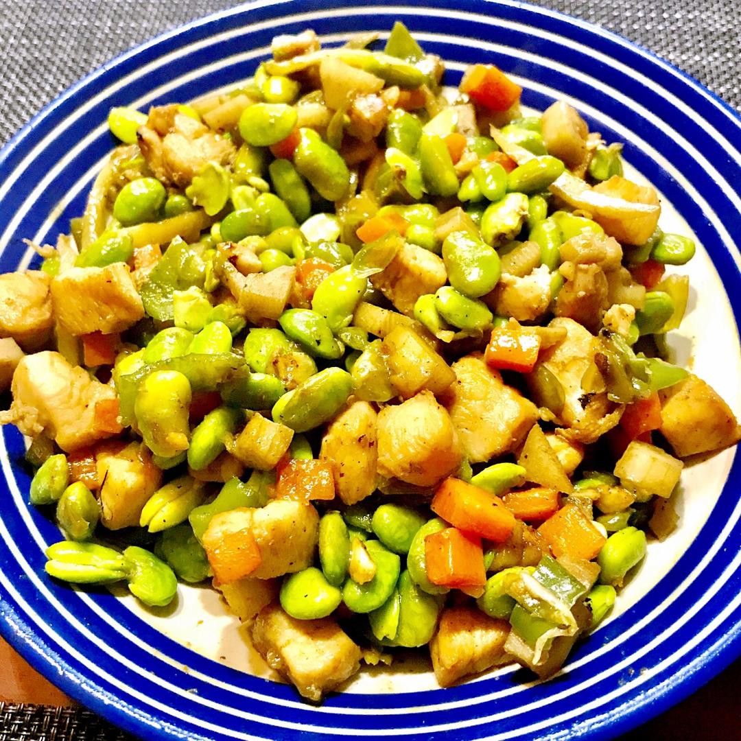 毛豆炒鸡丁