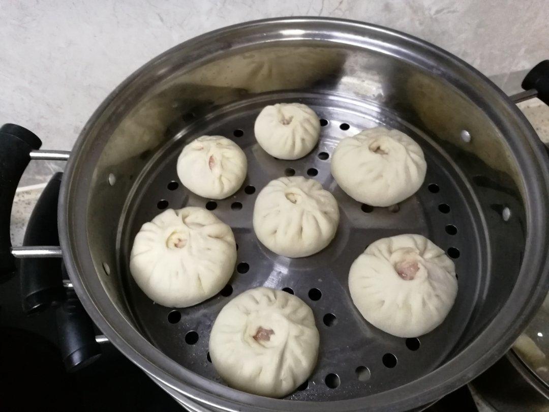 【酱香大肉包】超喧软的一次揉面一次发酵法