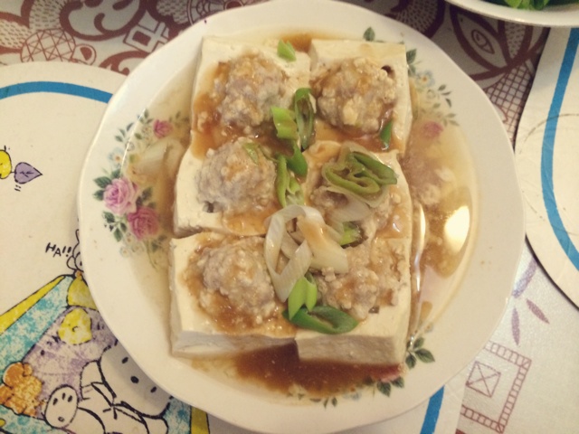 清蒸肉圆酿豆腐