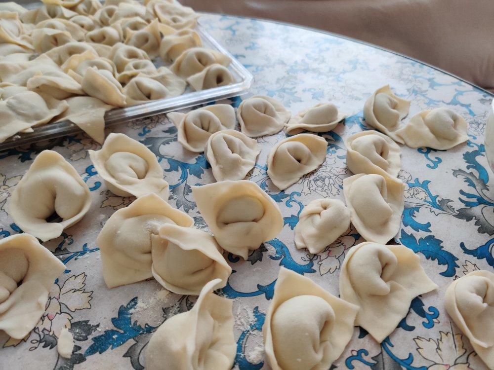 馄饨（两种包法）