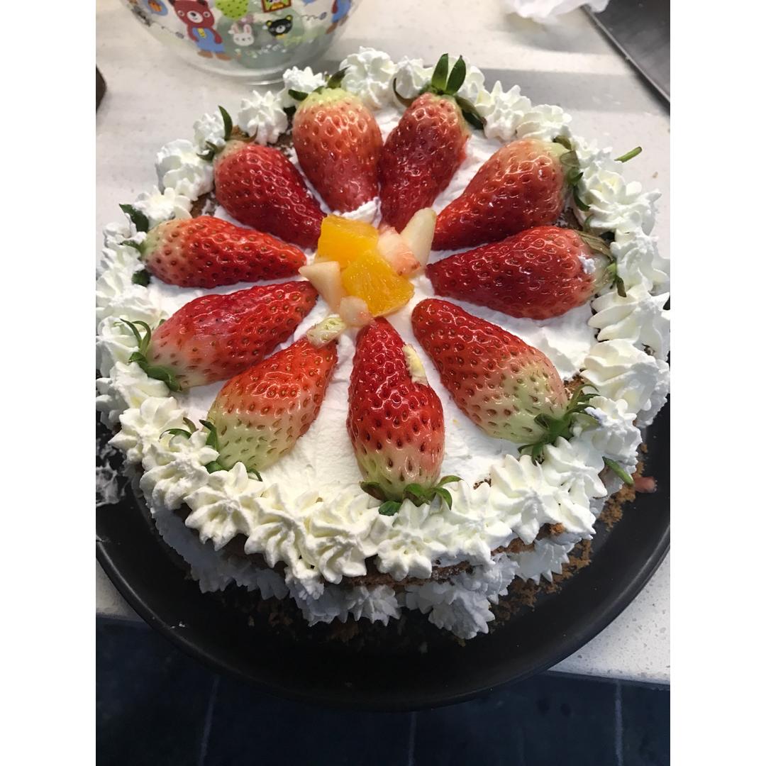 草莓裸蛋糕