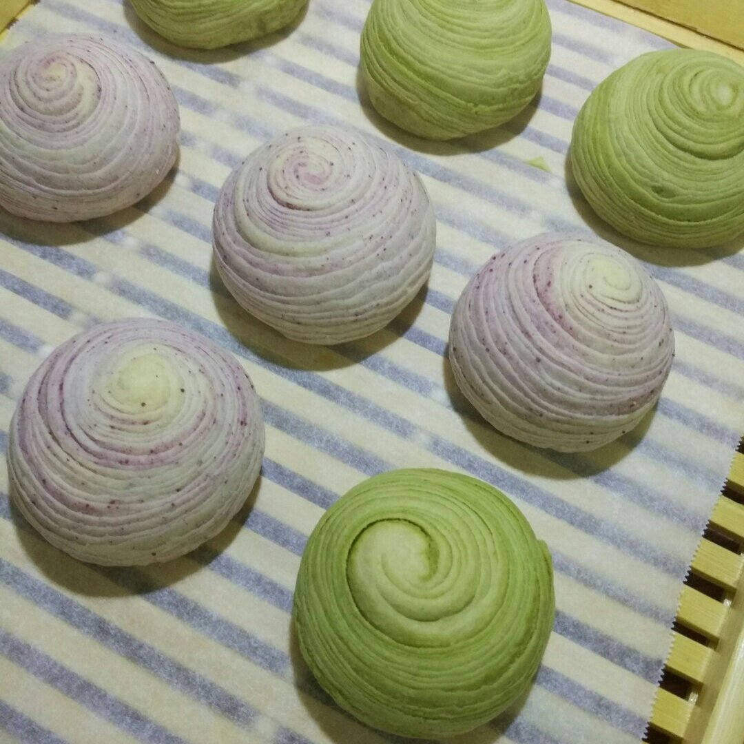 蛋黄酥~紫薯、抹茶、原味~花好月圆，中秋快乐~内附一次做六色蛋黄酥方法~