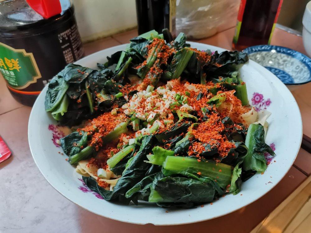 超好吃的陕西油泼刀削面