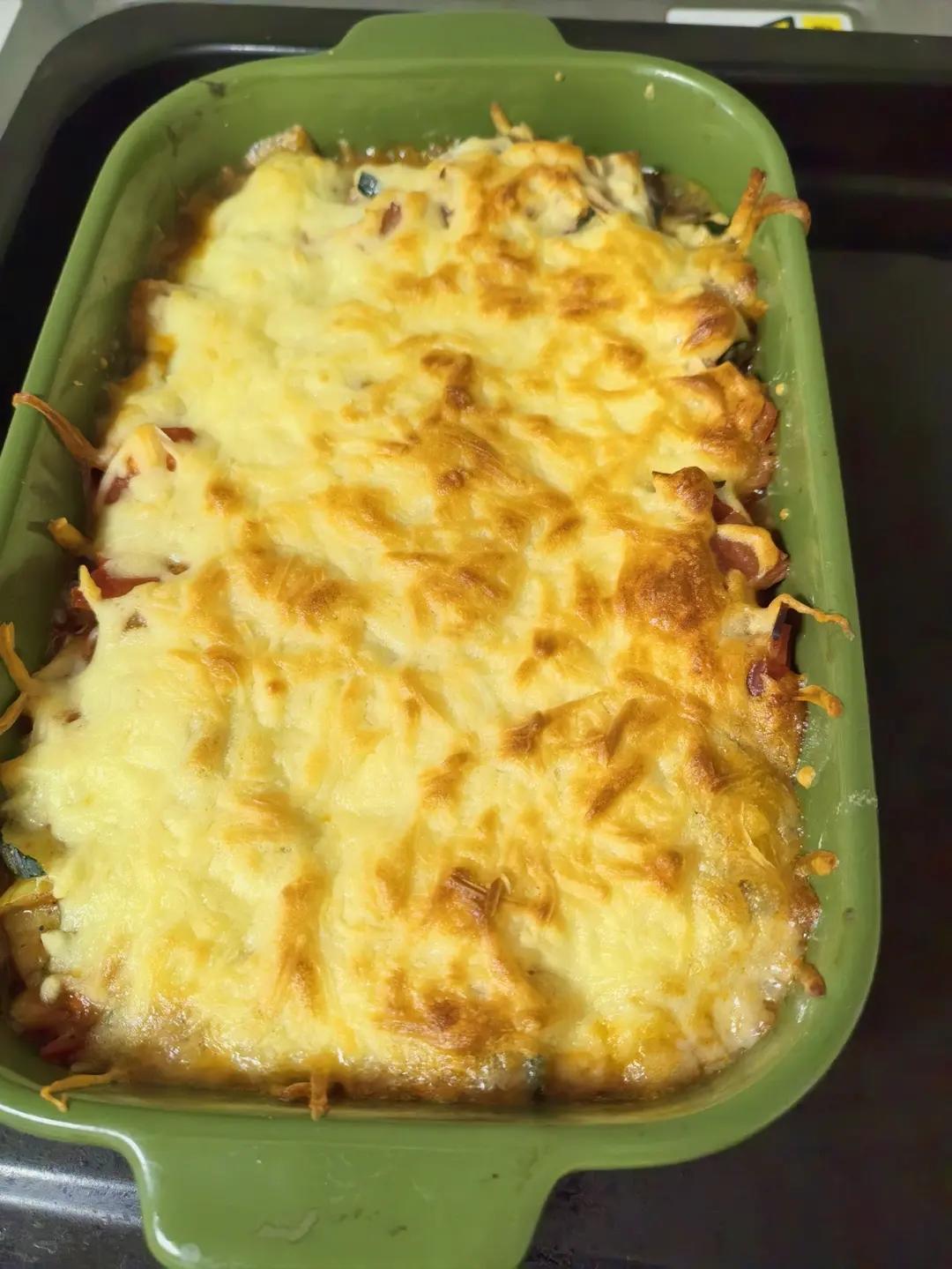 好吃到舔盘的番茄芝士焗饭（烤箱版）