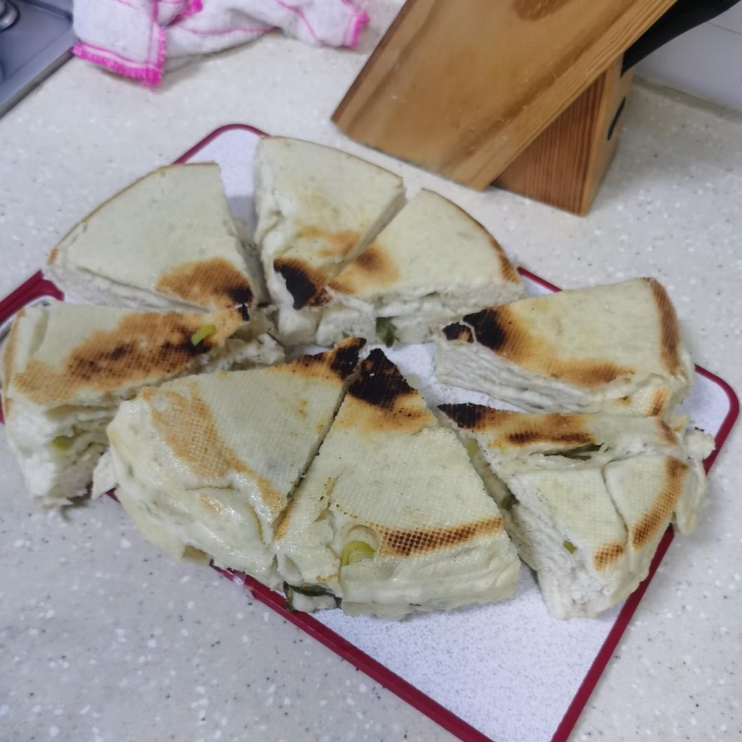 千层葱香发面饼~凉了也很软😊