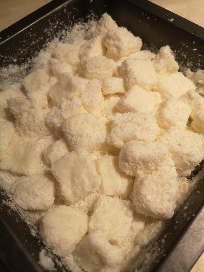 完胜85‘C的牛奶椰蓉小方