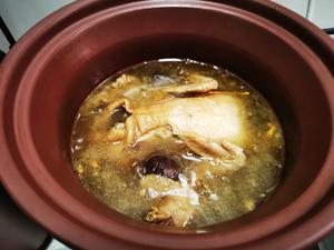 一鸡四吃：香菇鸡汤面、凉拌鸡丝、香菇咸鸡粥、白菜冻豆腐鸡汤煲的做法 步骤6