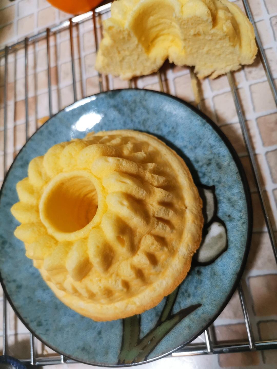 4寸萨瓦林戚风蛋糕