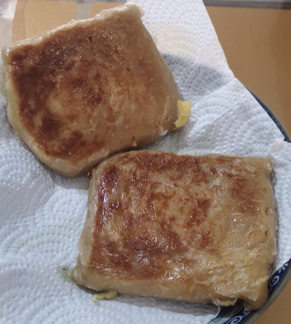 抖音网红早餐 香肠鸡蛋手抓饼