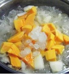 木瓜银耳百合汤的做法 步骤5