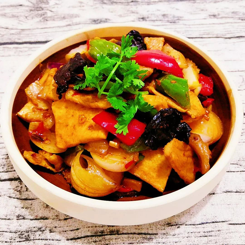 干锅千叶豆腐：鲜嫩又入味，开胃下饭没谁了的做法