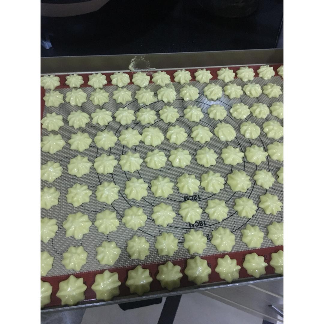 低糖无油版婴儿零食—奶香蛋黄小饼干