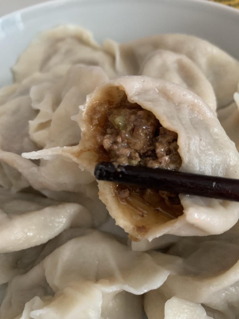 芹菜猪肉饺子