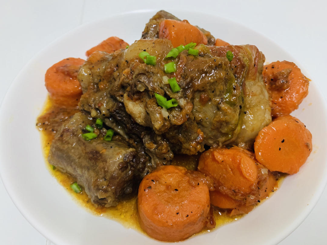 法式红烩牛尾(传统法式是懒人心中的痛）