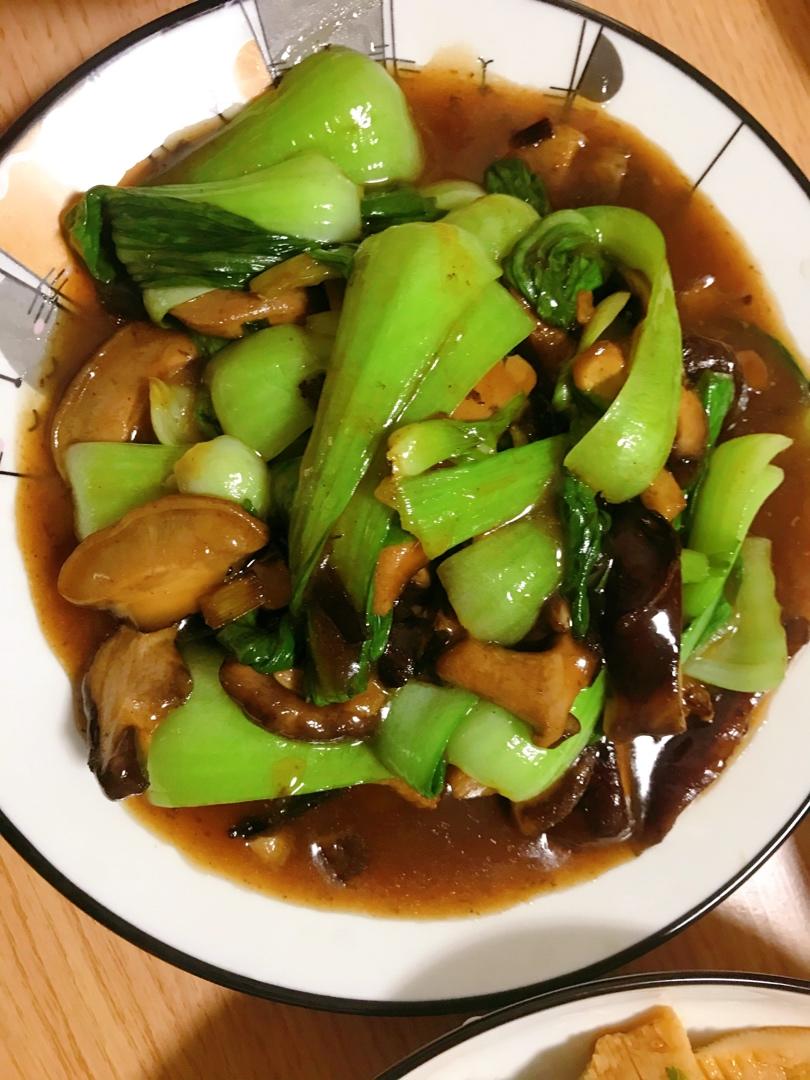 简易版香菇扒油菜