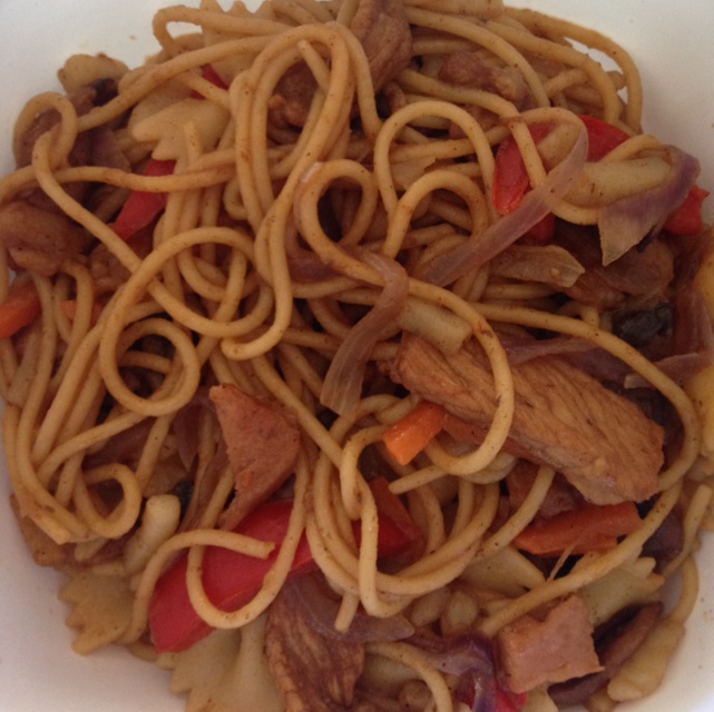 黑椒牛柳炒意面