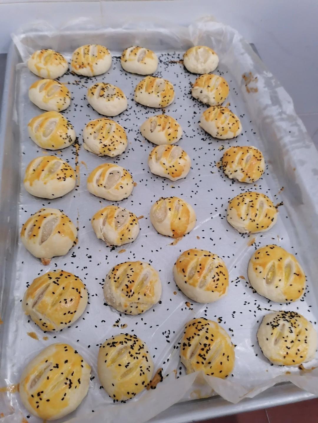 大包酥做老婆饼简单又快手，依旧层次分明！