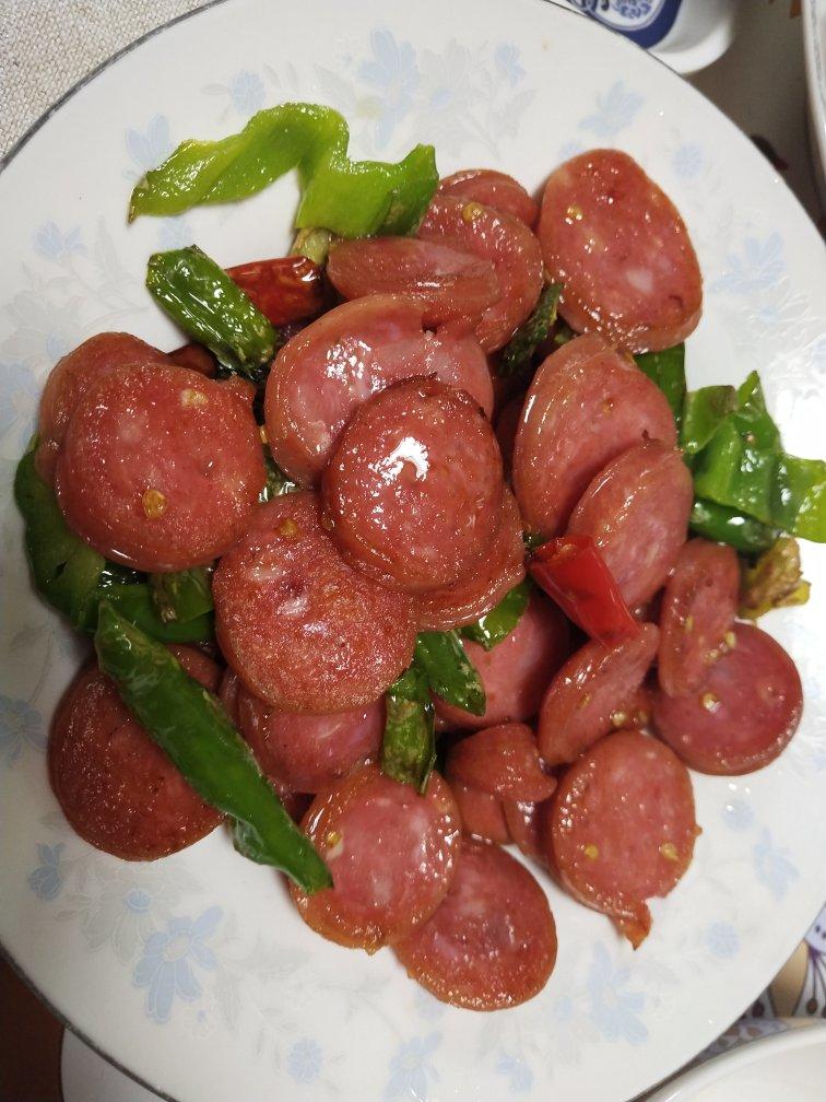 清炒蒜肠