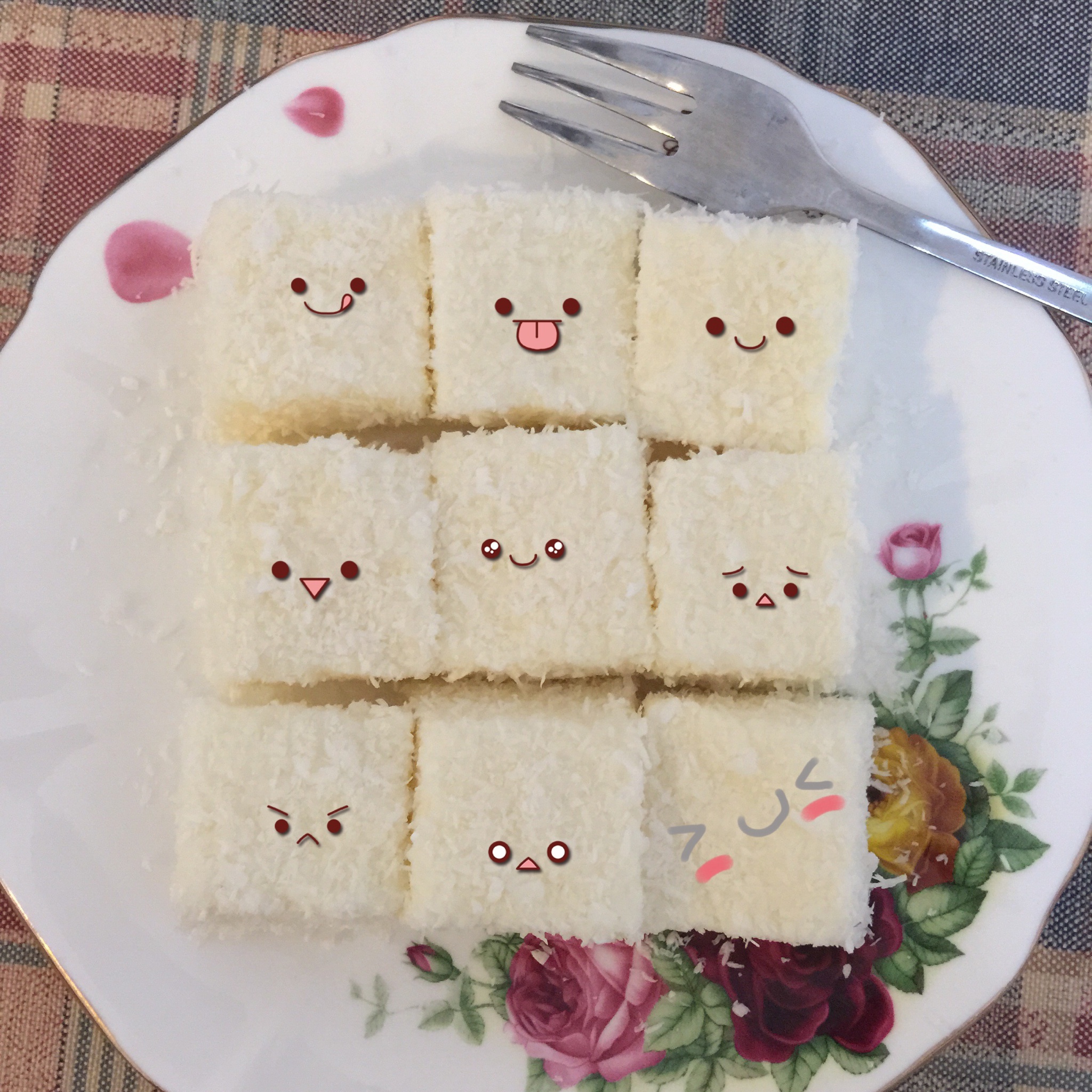 椰丝牛奶小方糕