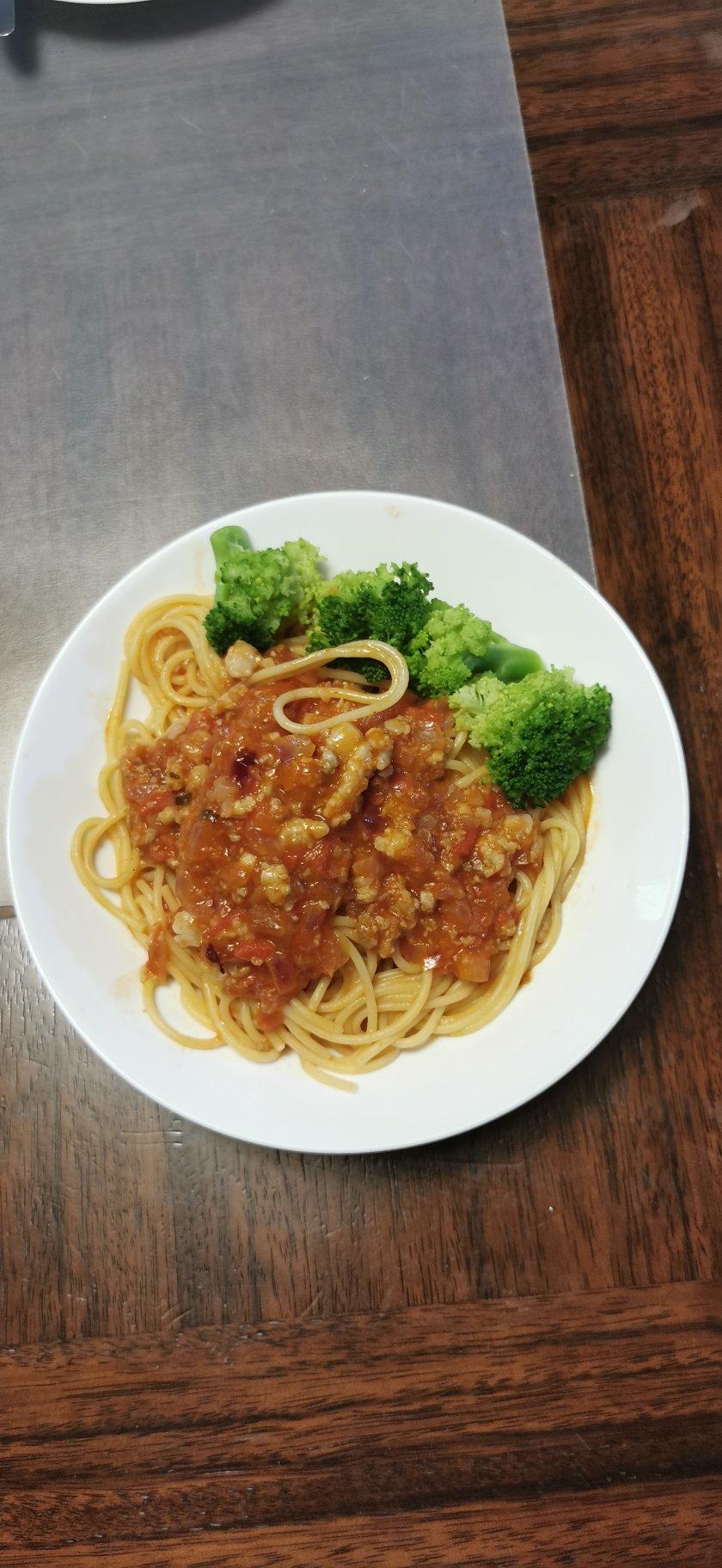 （完胜必胜客的）番茄肉酱意大利面～