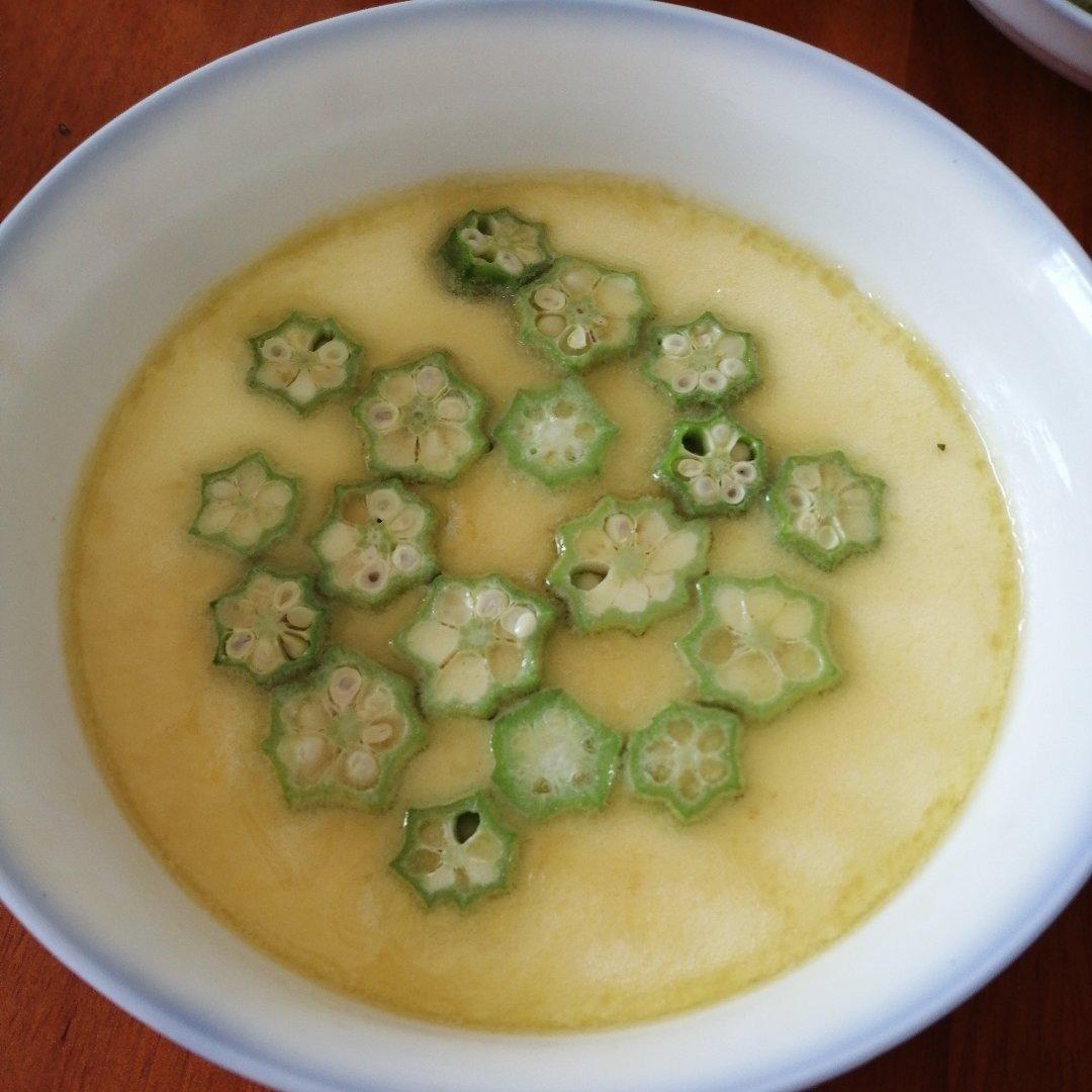 颜值控-做一朵开在碗里的花秋葵蒸水蛋