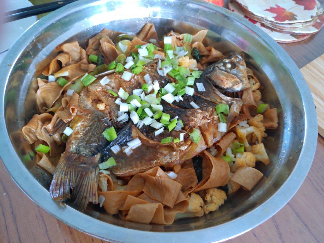 想吃烤鱼？不用去烤鱼店！