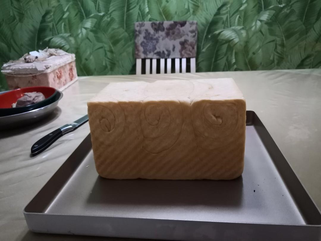 纯奶手撕吐司