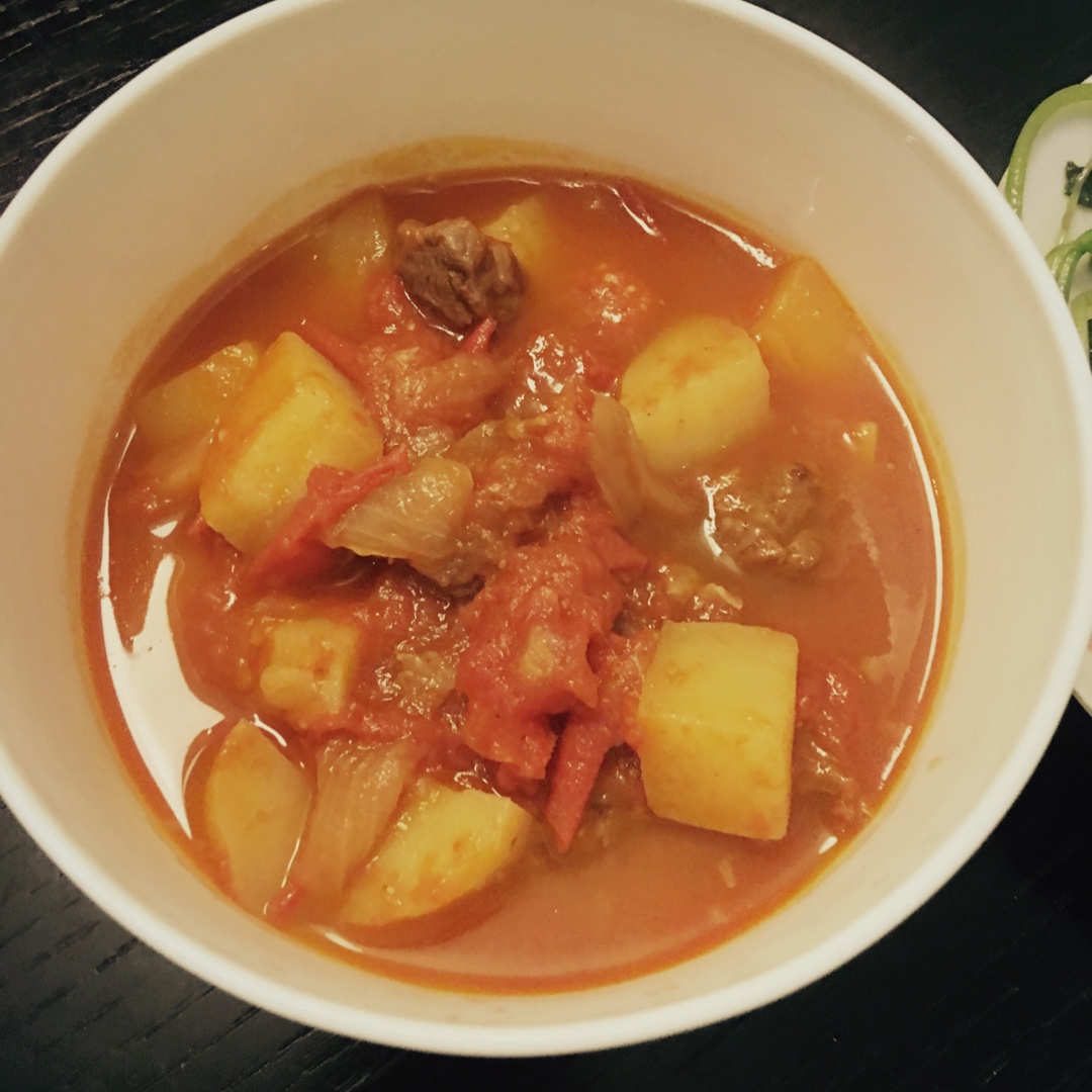 番茄牛腩(这样做牛肉不会老哦）