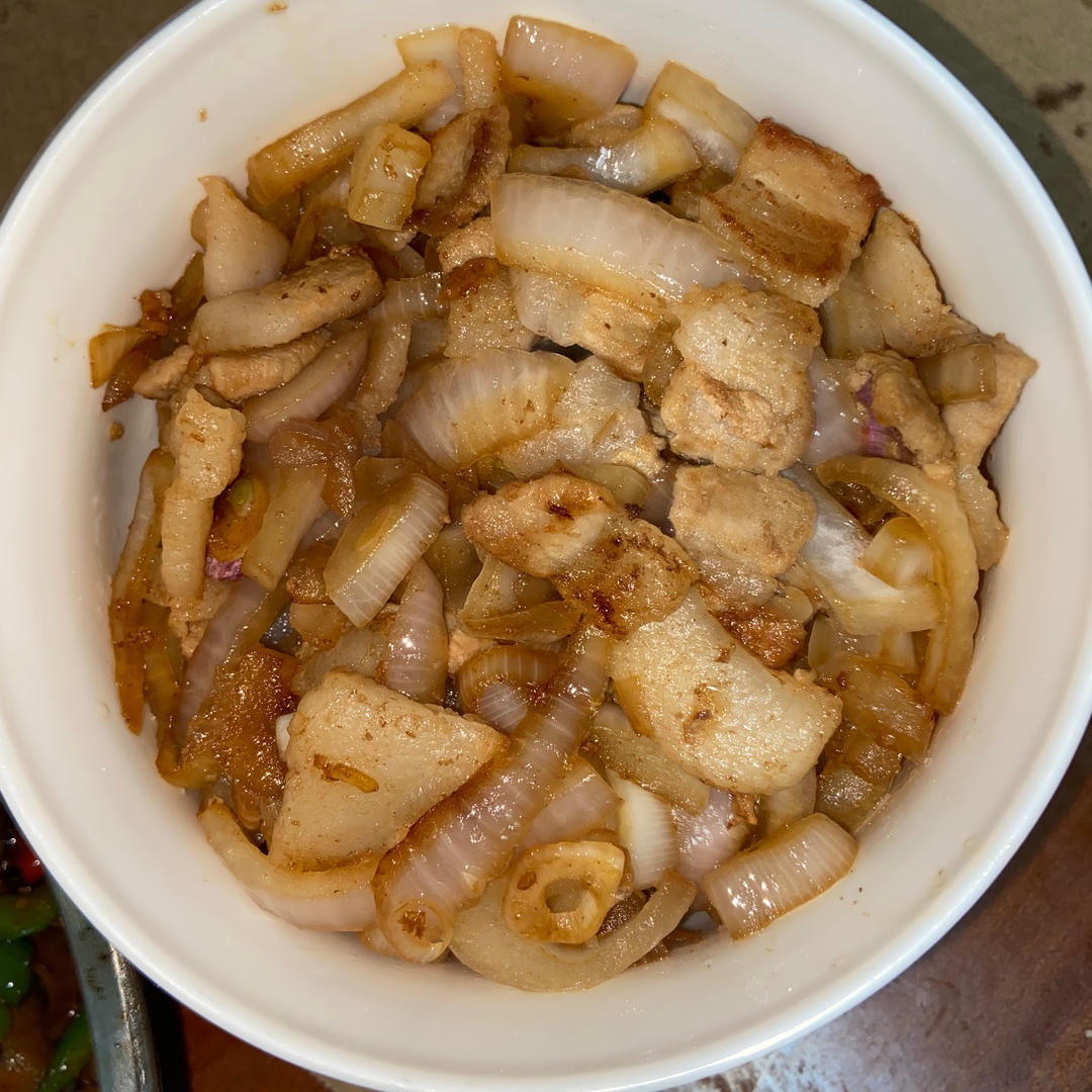洋葱炒肉（宝宝爱吃）