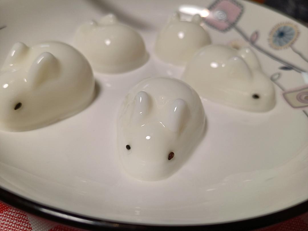 小美小兔子果冻