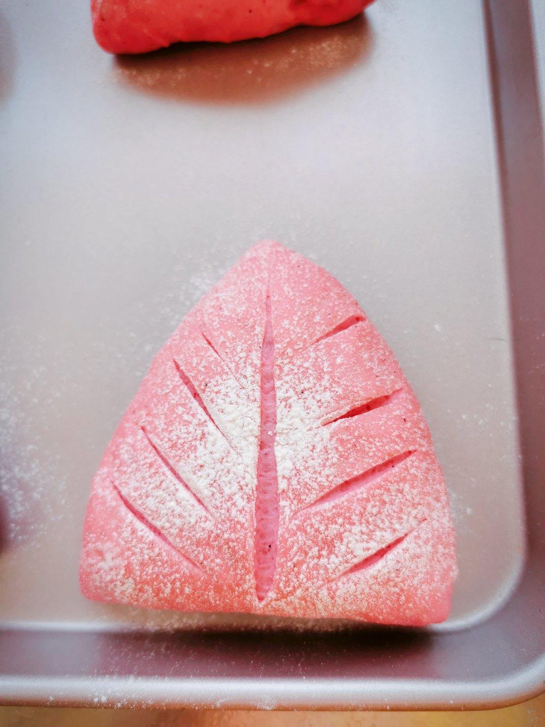 火龙果麻薯软欧