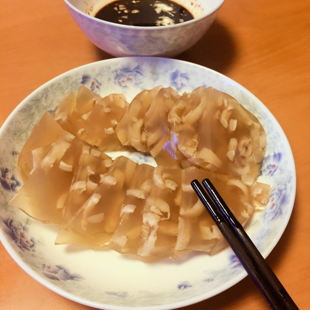水晶肉皮冻