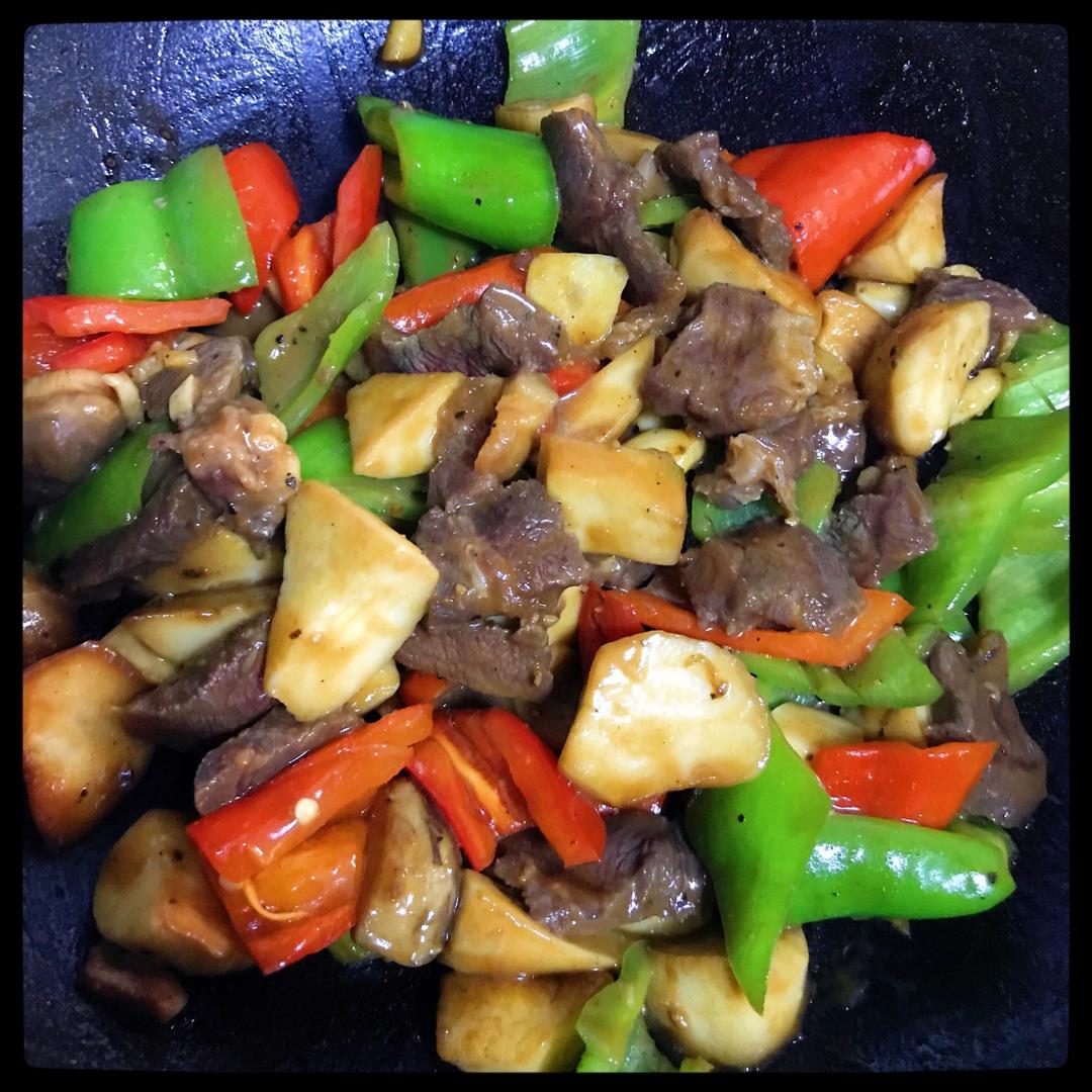 黑椒杏鲍菇牛肉粒