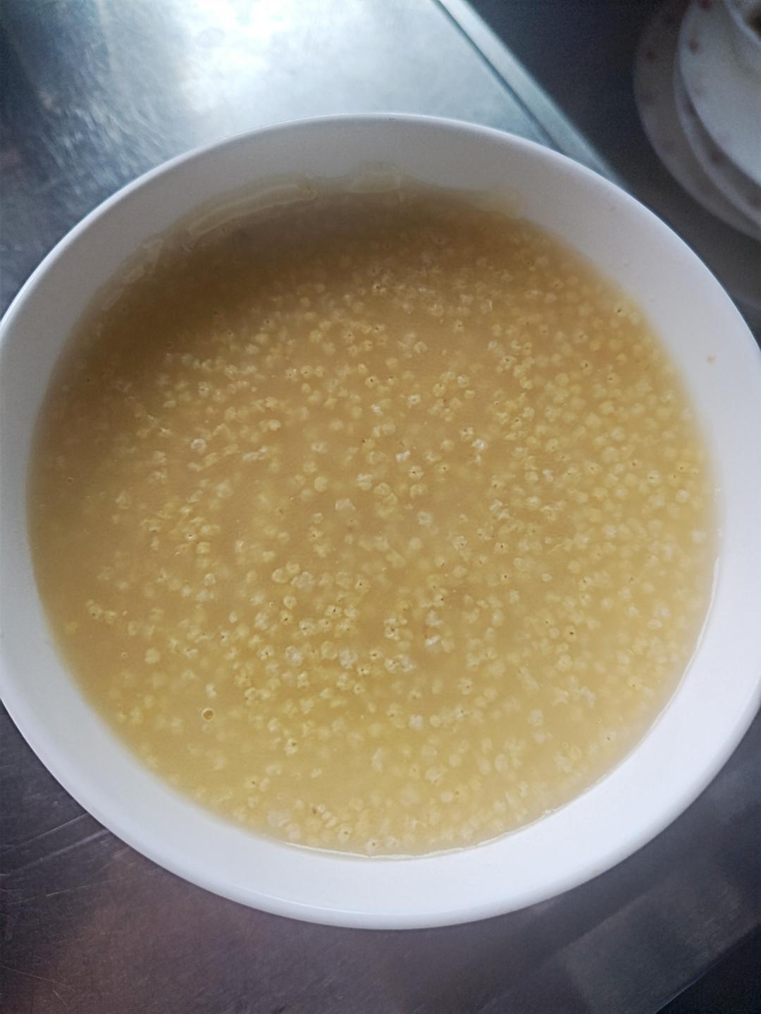 小米粥（小米油飘香）