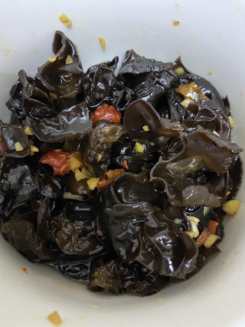 凉拌爽脆木耳