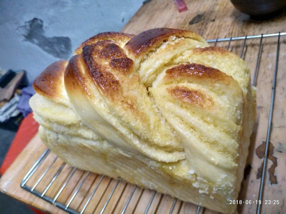椰蓉吐司面包 Coconut Loaf