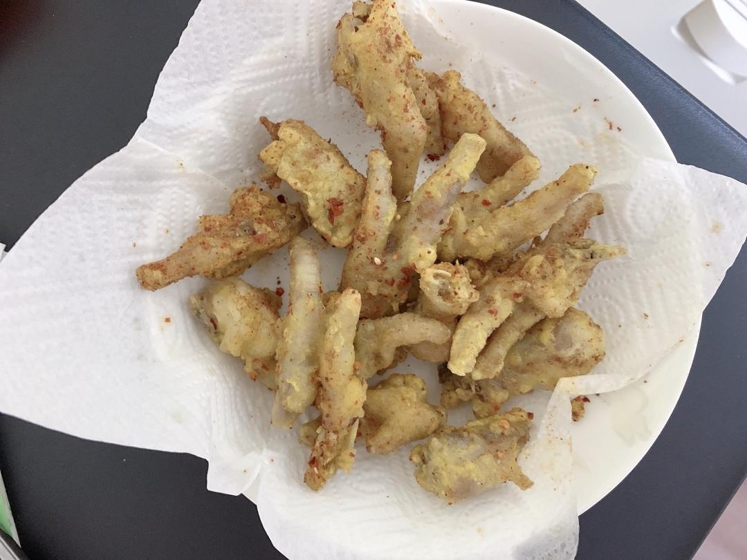 黄金脆皮炸鸡爪