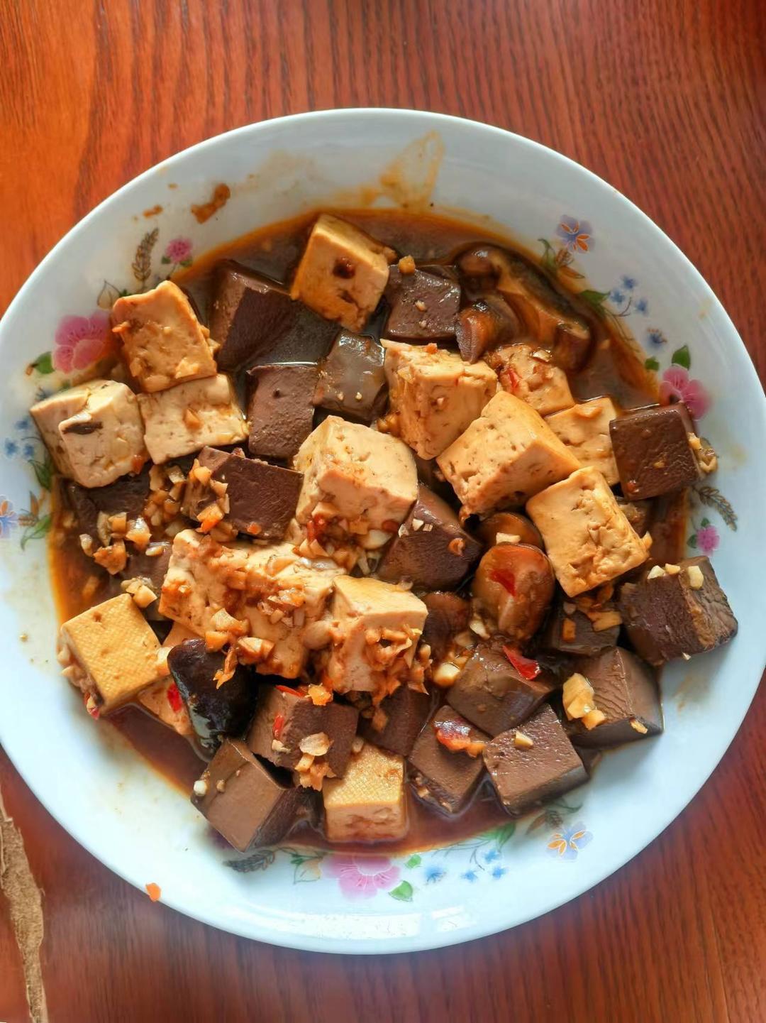 “红白”豆腐