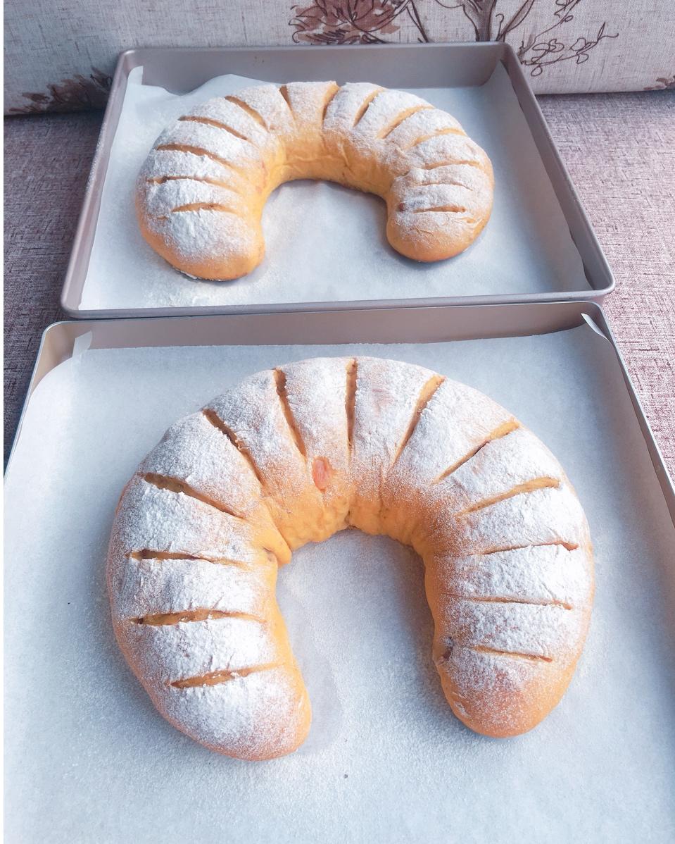 好吃到疯的南瓜奶酪软欧包