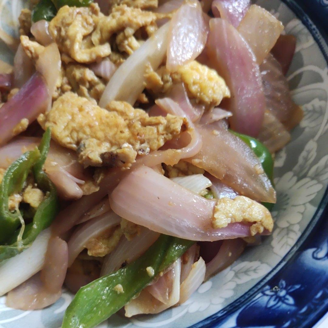 降压防癌的好食材  洋葱炒鸡蛋