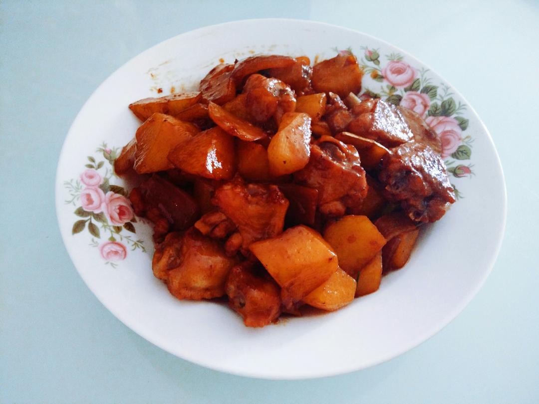 土豆烧鸡翅