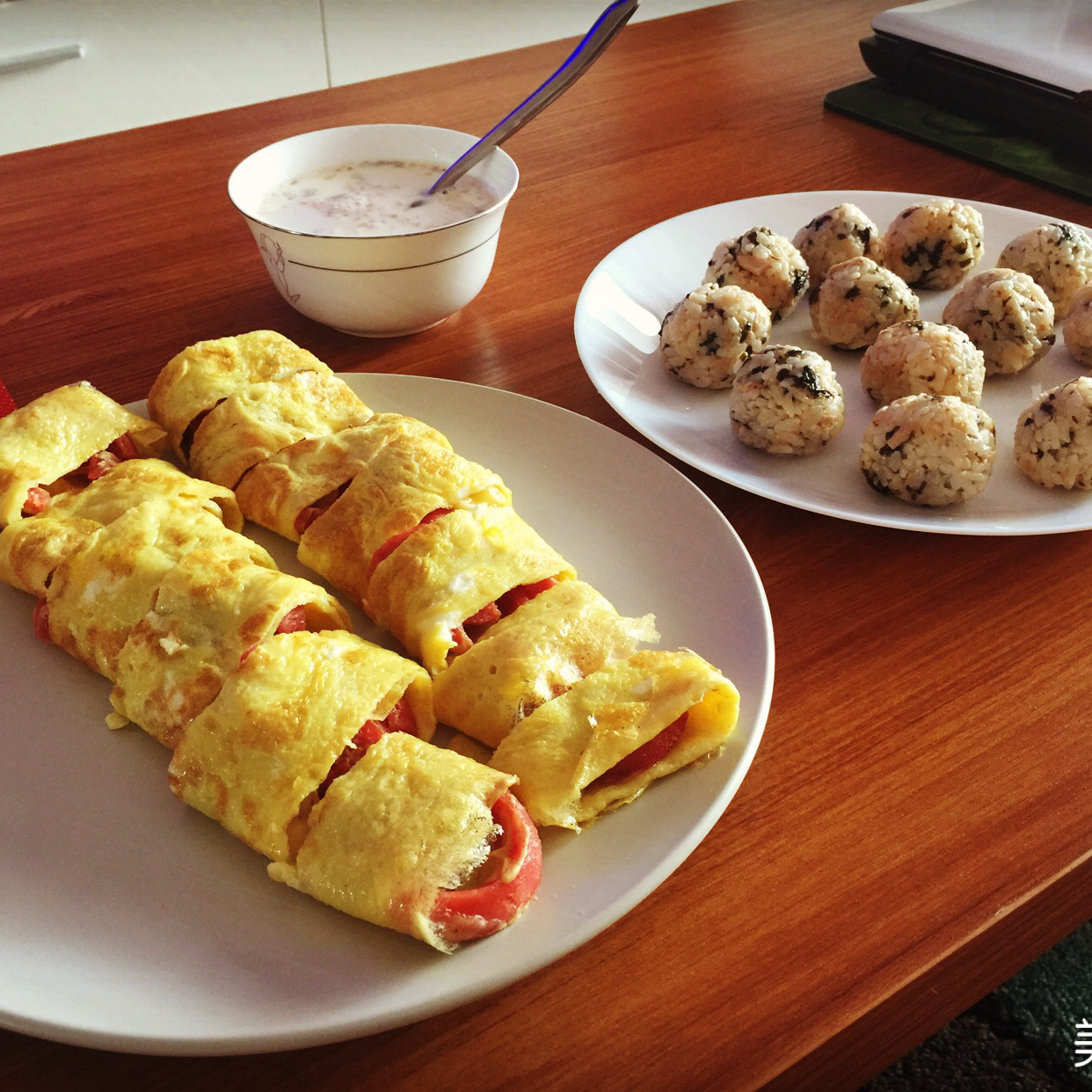金枪鱼饭团