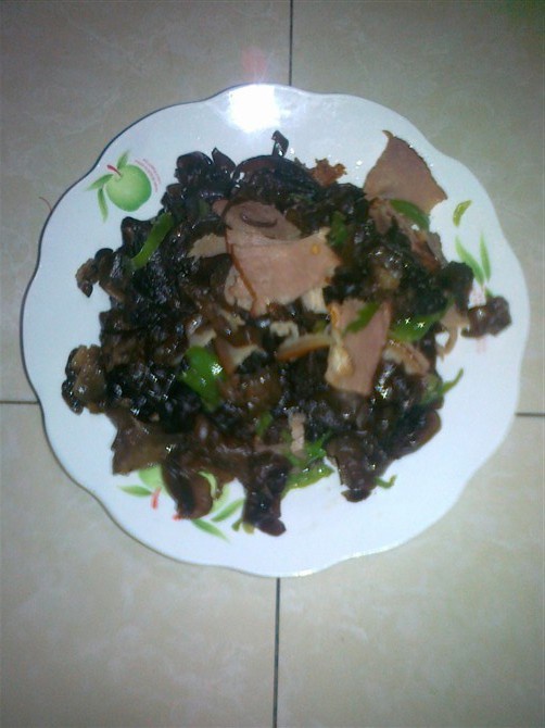 木耳炒肉