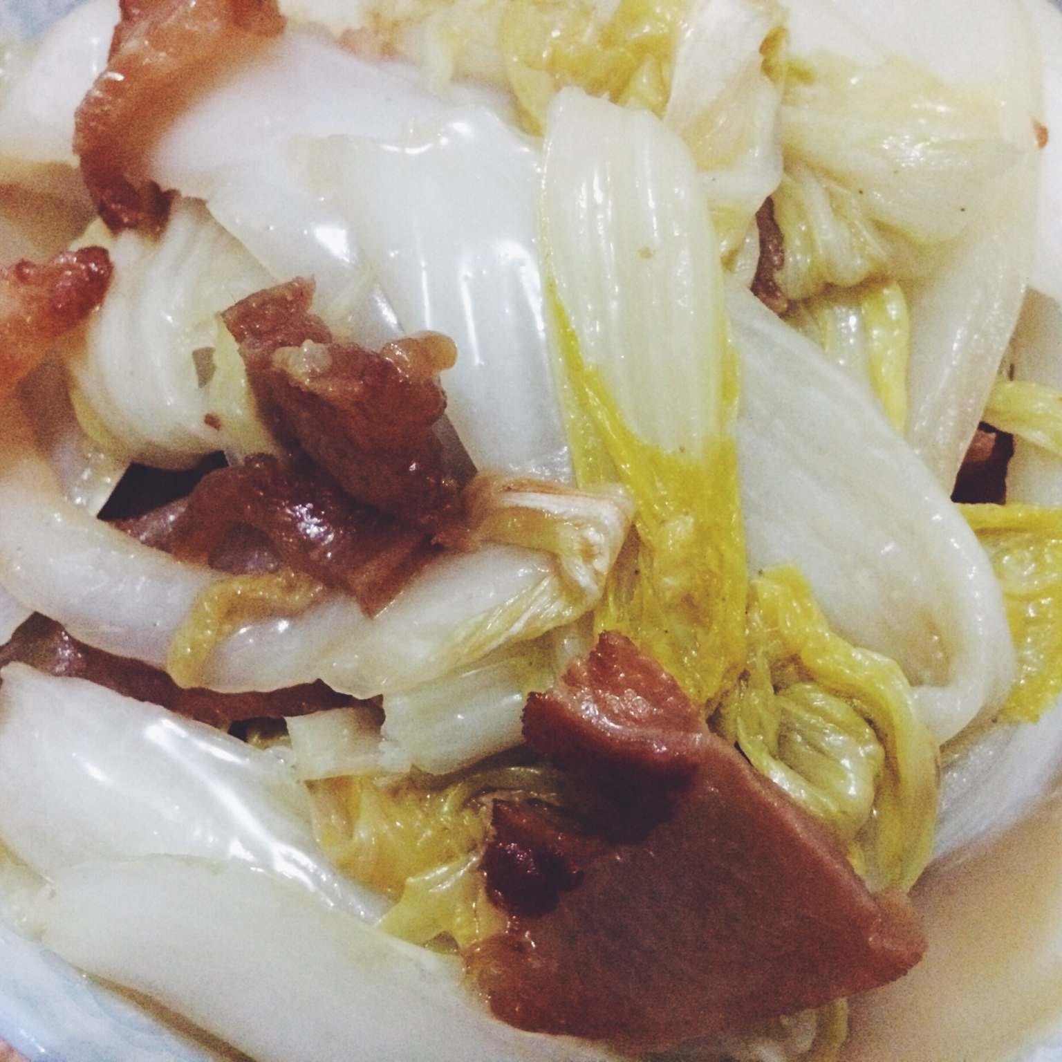 苏卡斯基做的腊肉炒娃娃菜