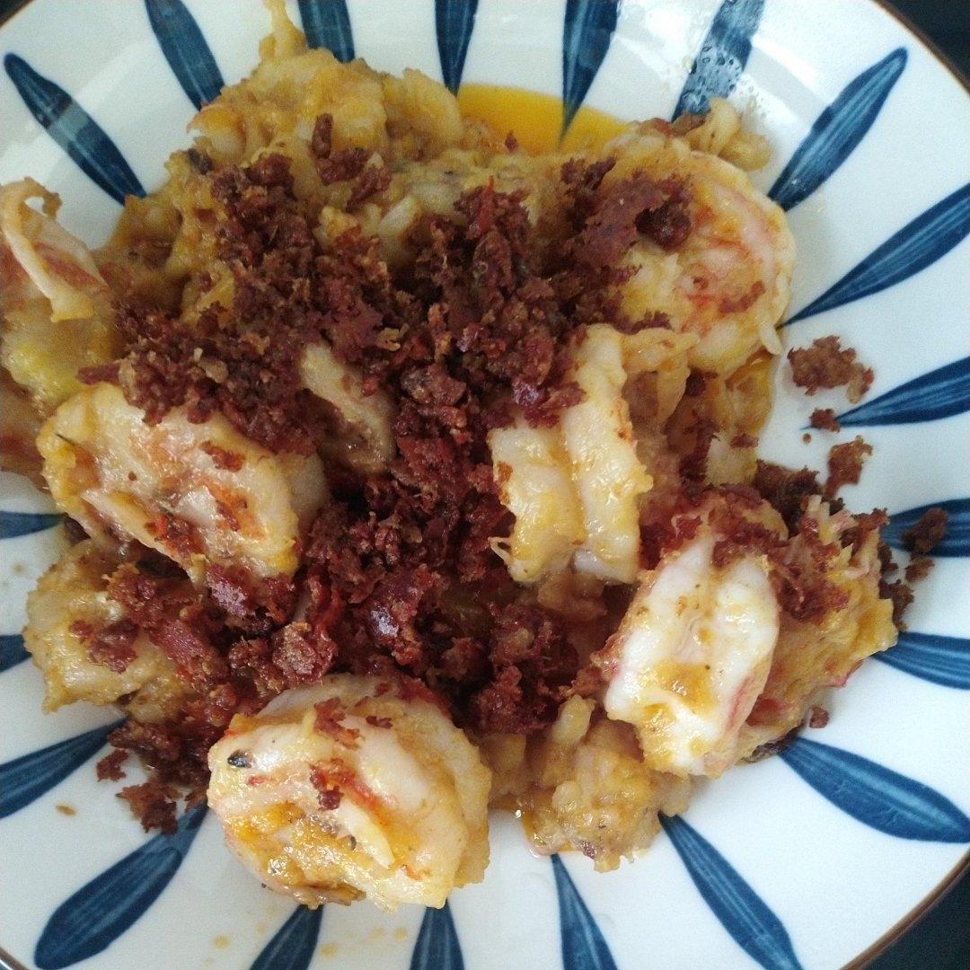 咸蛋黄焗虾仁