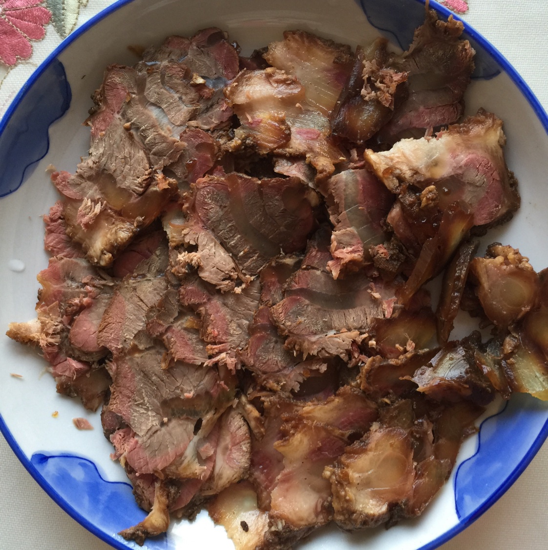 小兔佳佳做的五香酱牛肉