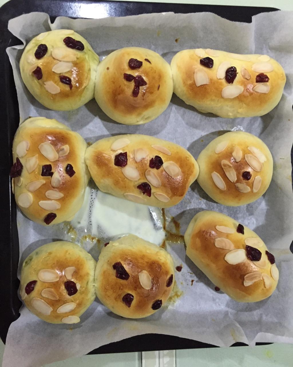 奶香小餐包（中种面包）