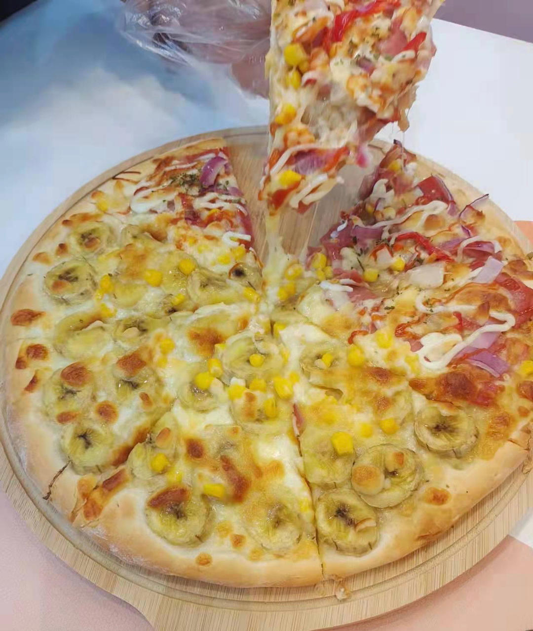 酥脆薄底香浓芝士～夏威夷风情披萨🍕来袭（9寸）