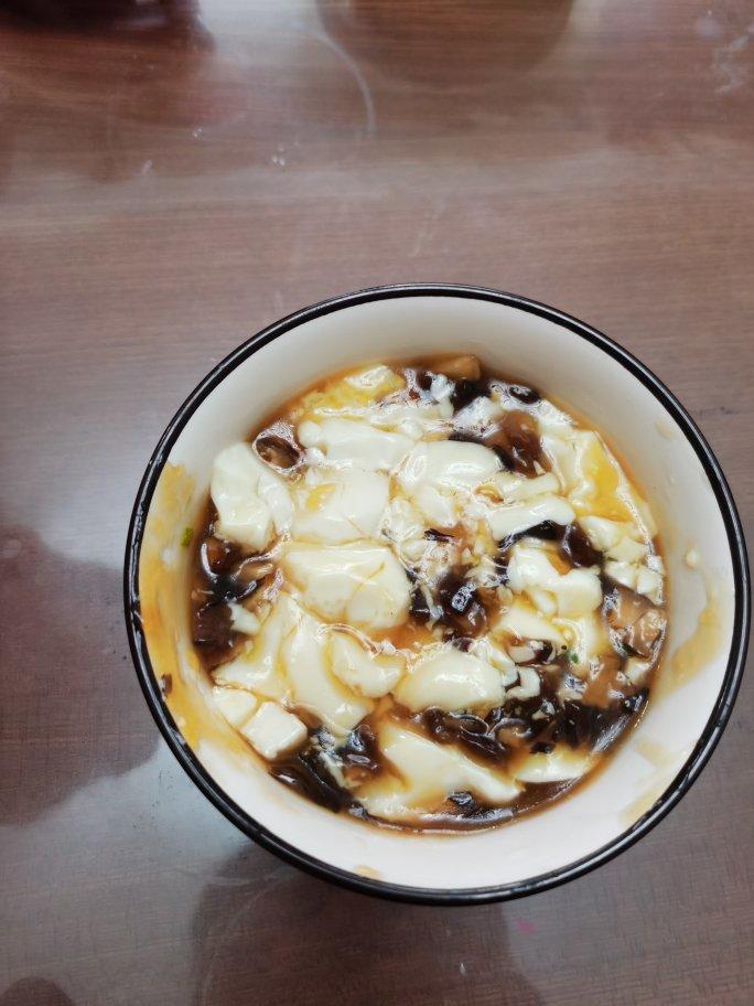 鲜香卤汁豆腐脑
