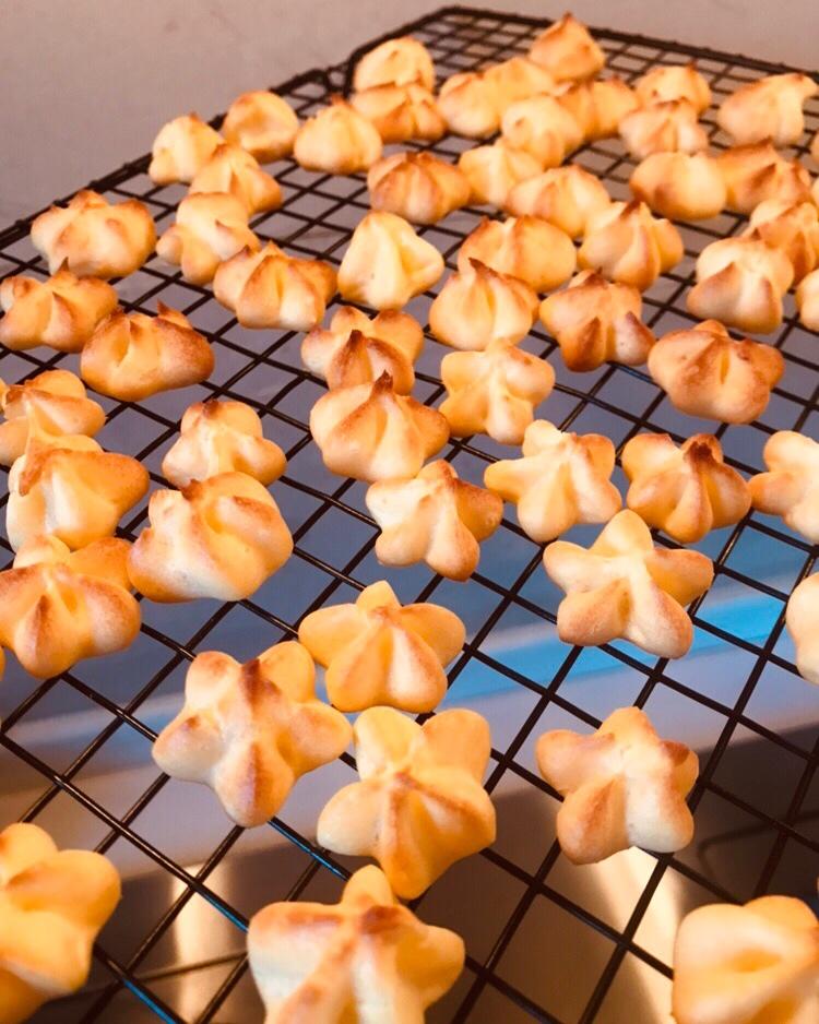 宝宝手指泡芙—抓着吃的手指食物